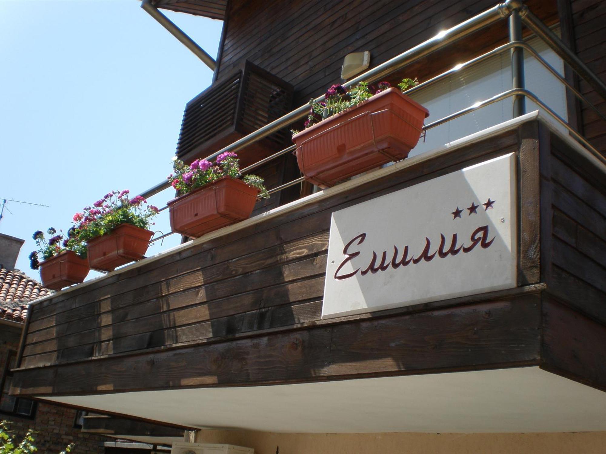 Family Hotel Emilia Sozopol Exterior foto