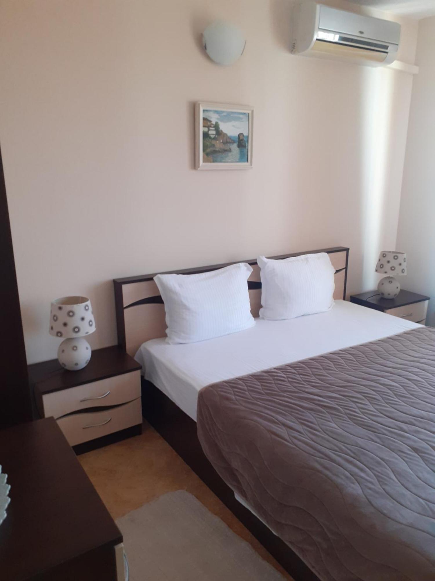 Family Hotel Emilia Sozopol Exterior foto