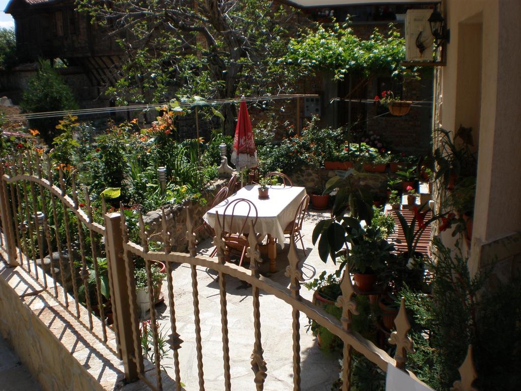 Family Hotel Emilia Sozopol Exterior foto